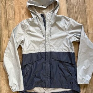 Under Armour lightweight packable windbreaker storm Jacket Medium Women
